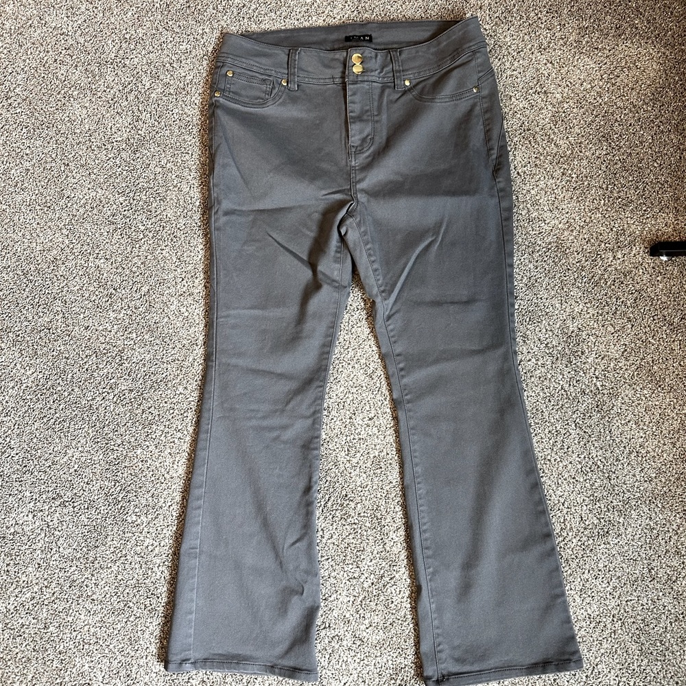 IMAN women’s Gray stretchy pants size 10 a23
